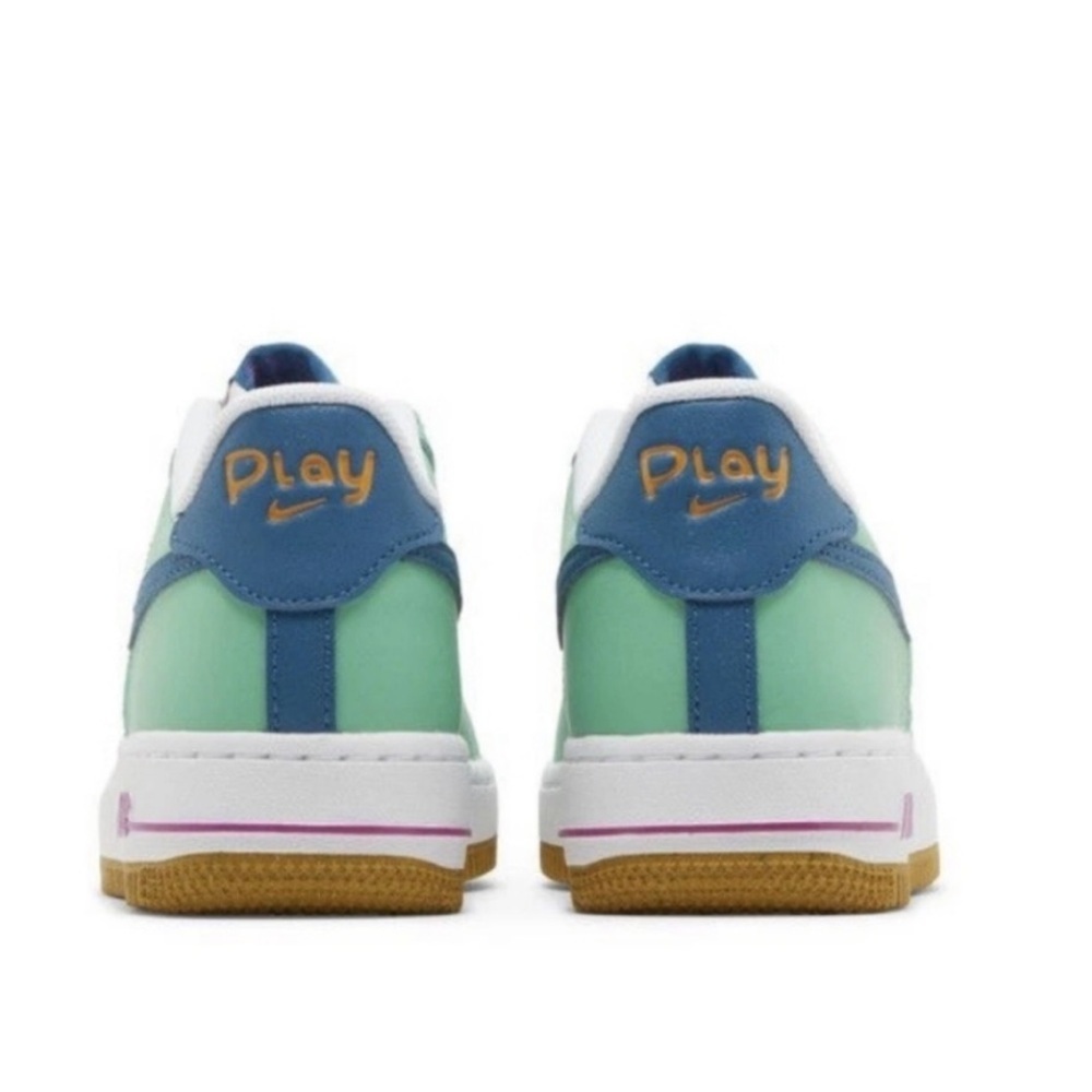 Nike Air Force 1 Low LV8 GS Play White Spring Green 5 Youth / Women's 7 - Picture 4 of 12